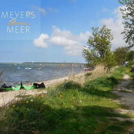 Gemuetliches Strandhaus Rote Hilla Mit Boot Am Salzhaff Pepelow Nahe Wismar Feriehus Klein Stromkendorf