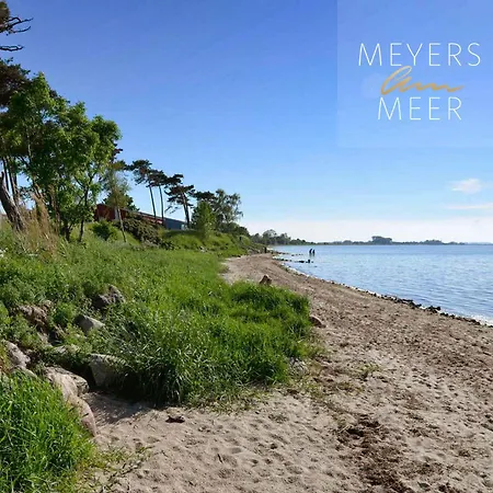 Gemuetliches Strandhaus Rote Hilla Mit Boot Am Salzhaff Pepelow Nahe Wismar Feriehus Klein Stromkendorf